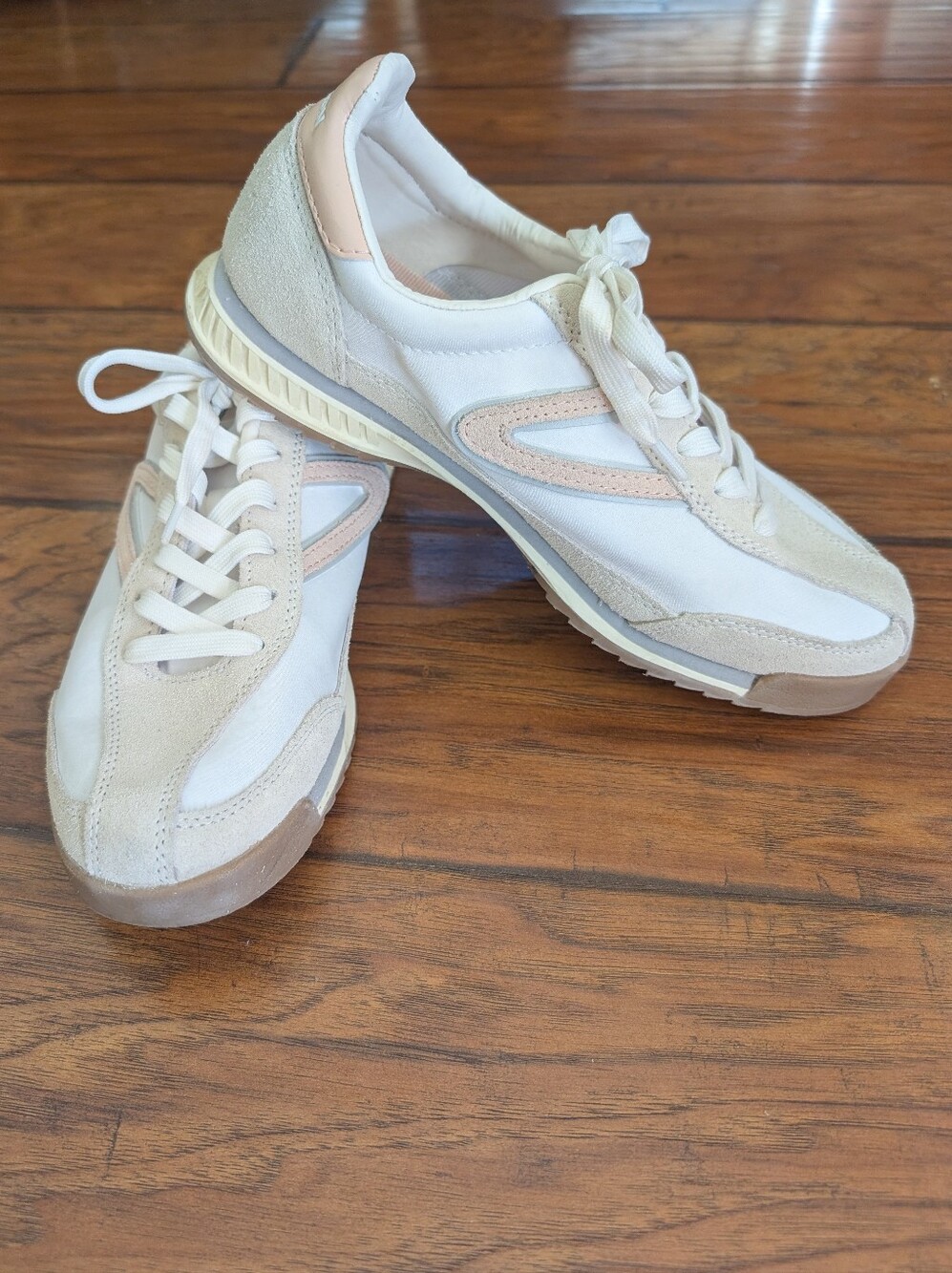 Tretorn Pink And White Leather Accent Lace Up Sneakers Women's 7.5